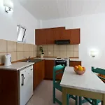 Trianta Hotel Apartments