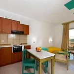 Trianta Hotel Apartments 2* Ialysos (Rhodes)