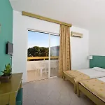 Trianta Hotel Apartments 2* Ialysos (Rhodes)