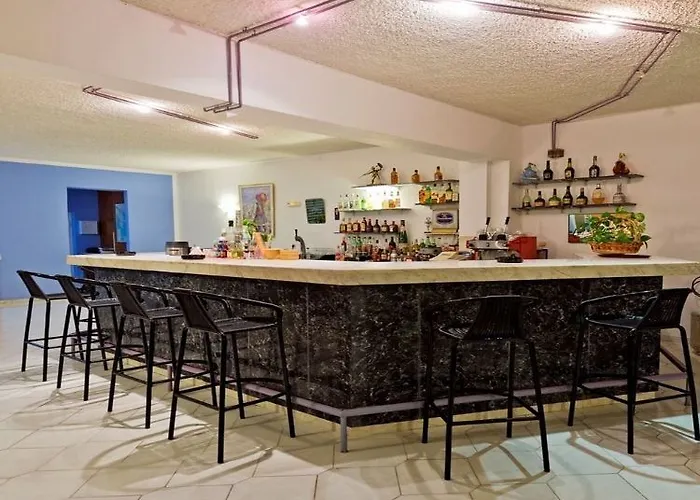 Aparthotel Trianta Ialysos (Rhodes)