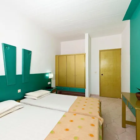 Trianta Lejlighedshotel Lalyssos