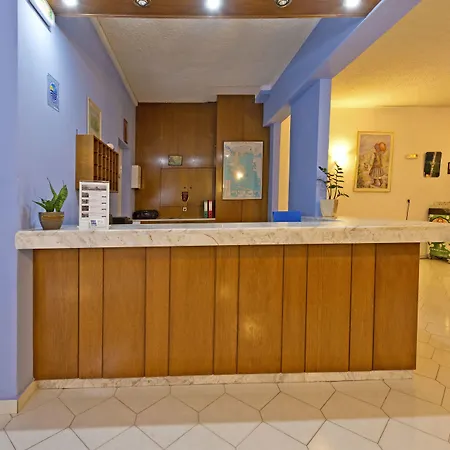 Trianta Lejlighedshotel Lalyssos