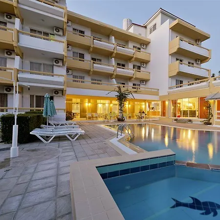 Lejlighedshotel Trianta Lalyssos