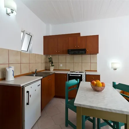 Trianta Hotel Apartments