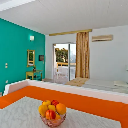 Trianta Hotel Apartments 2* Ialysos (Rhodes)