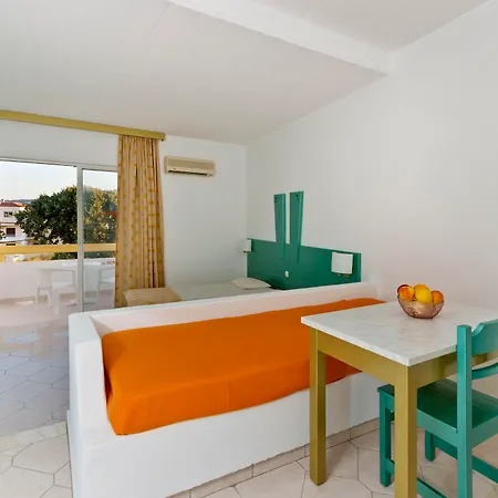 Trianta Hotel Apartments Ialysos (Rhodes)