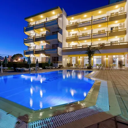 Apartahotel Trianta 2*
