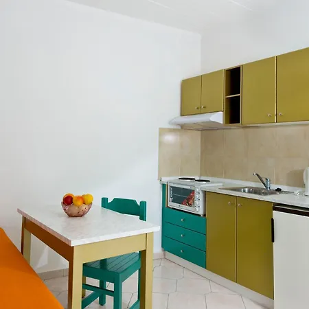 Trianta Hotel Apartments Ialysos (Rhodes)