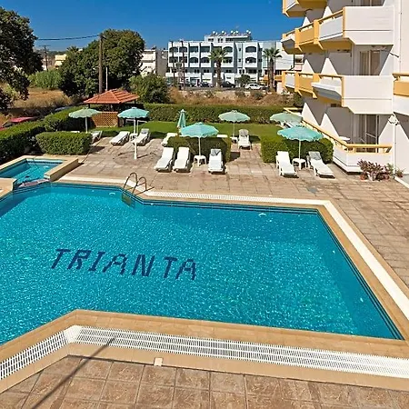 Lejlighedshotel Trianta 2*