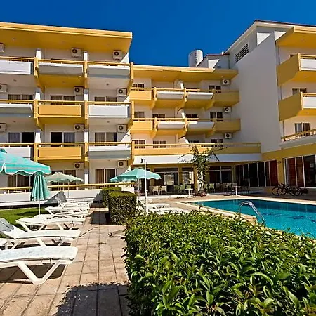 Lejlighedshotel Trianta Lalyssos