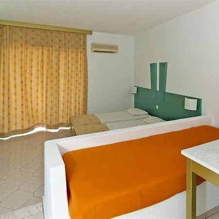 Trianta Lejlighedshotel Lalyssos