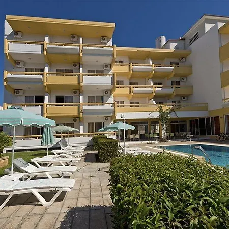 Trianta 2* Lalyssos