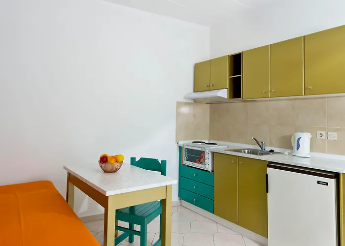 Trianta إياليسوس