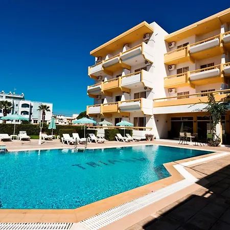 Apart-hotel Trianta 2*