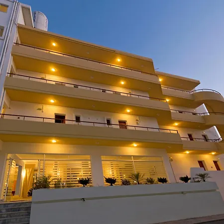Trianta Hotel Apartments Aparthotel 2*
