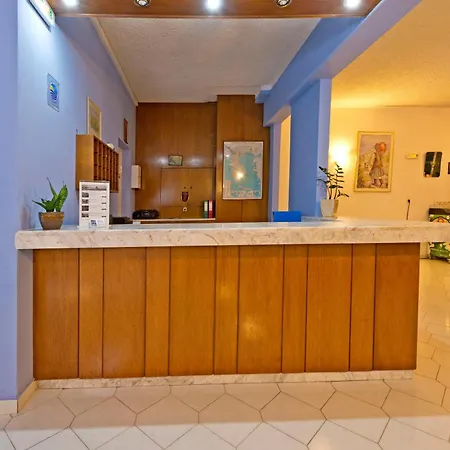 Trianta Hotel Apartments Ialysos (Rhodes)
