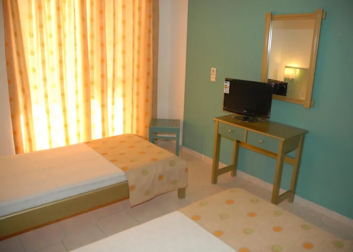 Trianta 2* Ialysos (Rhodes)